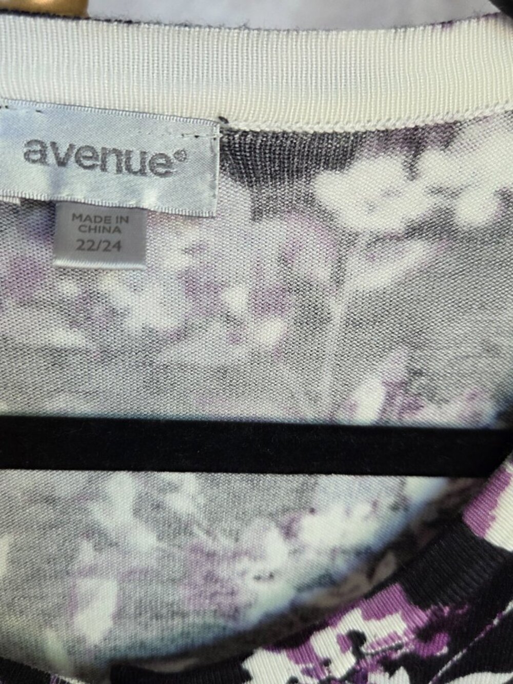 Women's Avenue Black Purple & White Fine Gauge Knit Cardigan Sz 22-24 Like New - Picture 4 of 4